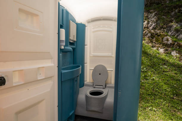 Portable Toilet Options We Offer in Meggett, SC